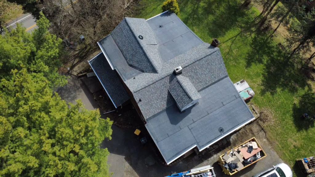 Commercial roofing in Pittsburgh, PA