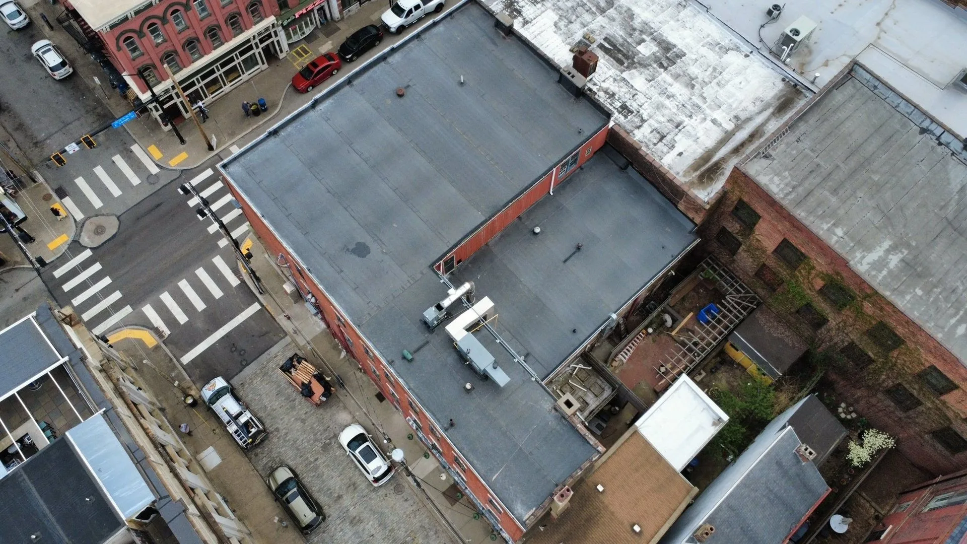 Commercial flat roof by Malick Brothers Exteriors in the Pittsburgh area