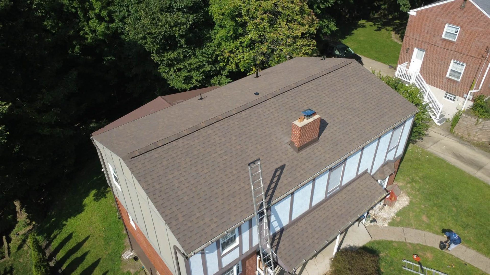 New shingle roof installed by Malick Brothers Exteriors in the Pittsburgh area