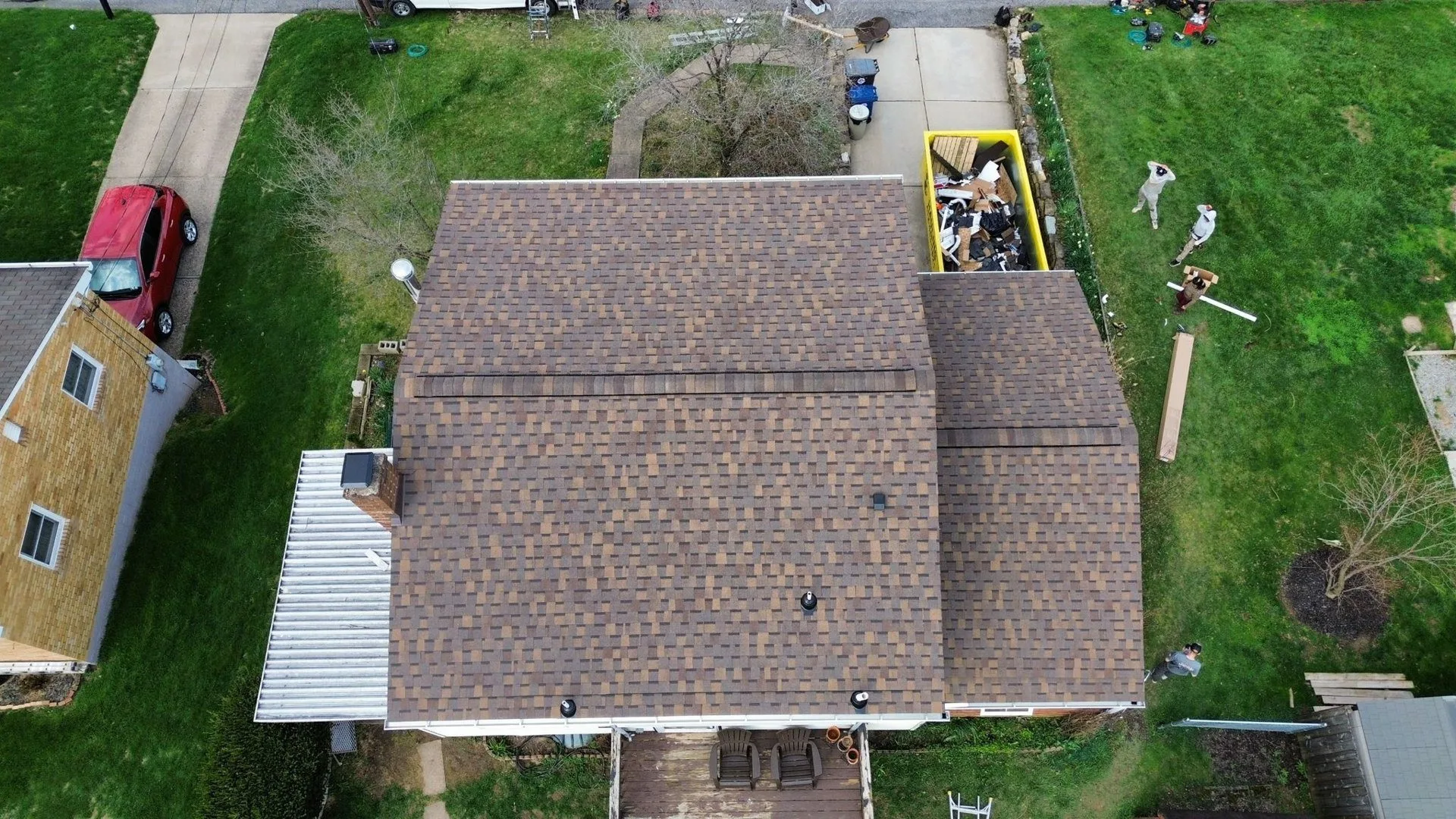 New shingle roof installed by Malick Brothers Exteriors in the Pittsburgh area