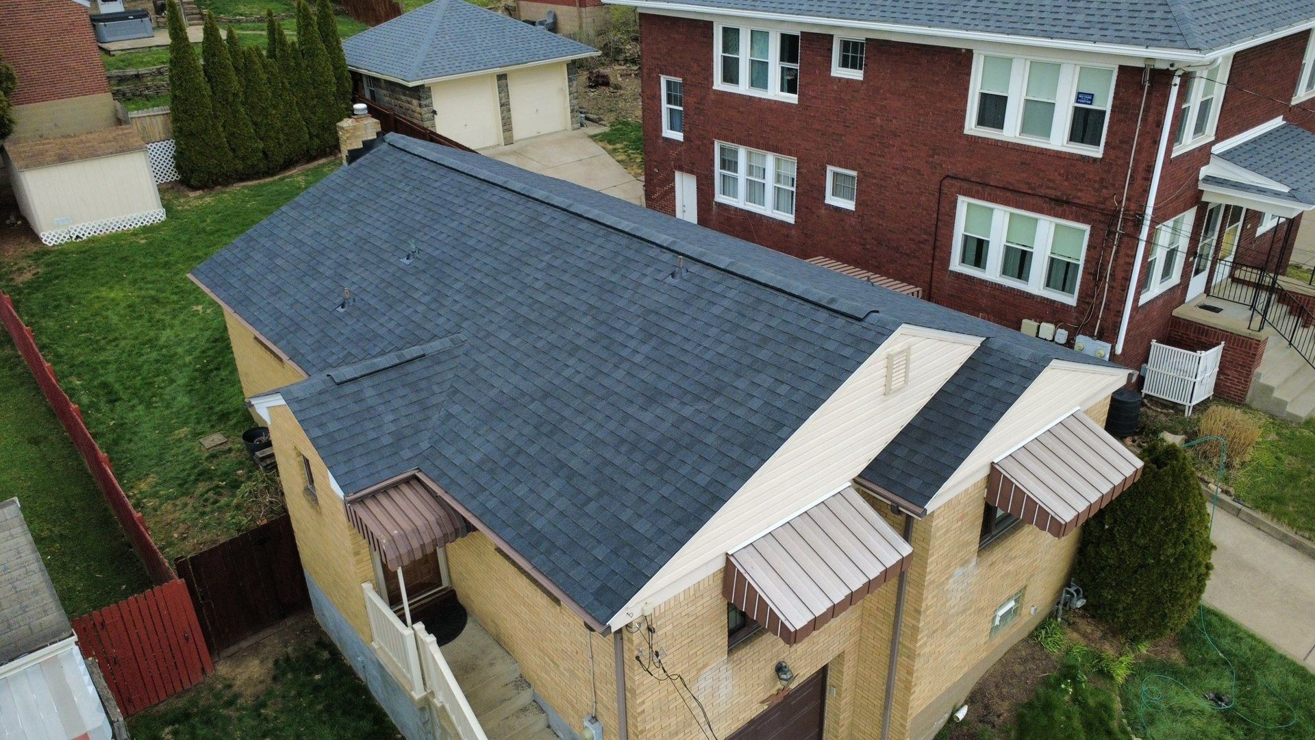 New shingle roof installed by Malick Brothers Exteriors in the Pittsburgh area