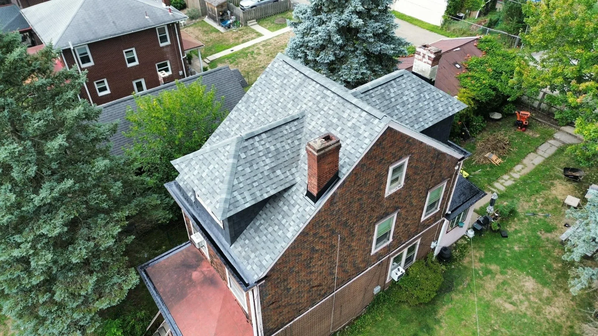 New roof installed by Malick Brothers Exteriors in the Pittsburgh area
