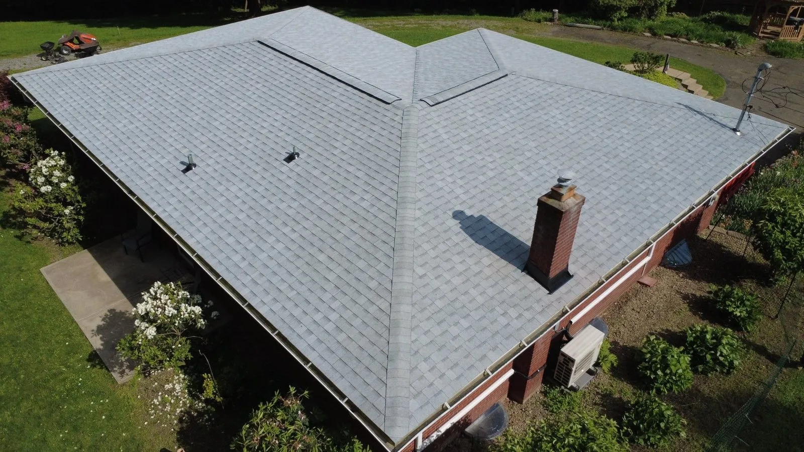 Atlas Oyster Shell roof, Warrendale by Malick Brothers Exteriors in Warrendale